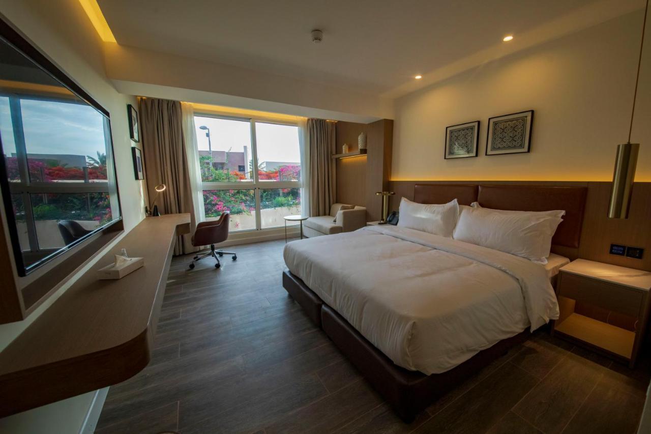 Luxotel Aqaba Beach Resort & Spa Only 15 Years Plus 외부 사진