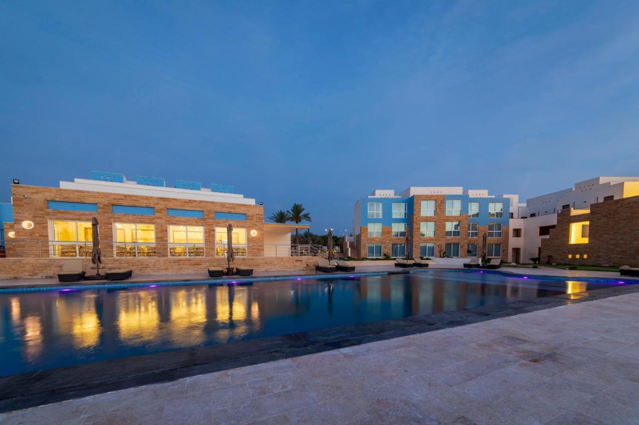 Luxotel Aqaba Beach Resort & Spa Only 15 Years Plus 외부 사진
