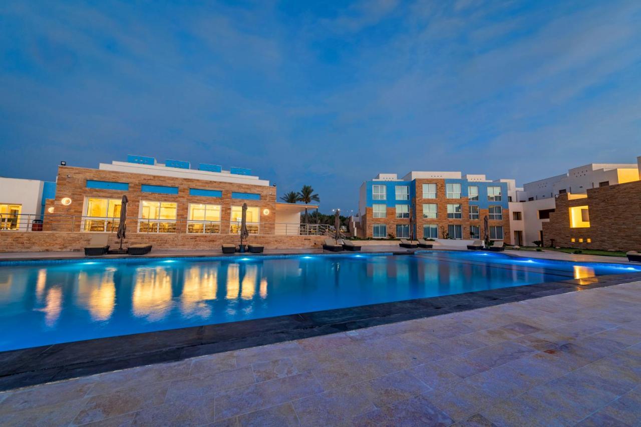Luxotel Aqaba Beach Resort & Spa Only 15 Years Plus 외부 사진