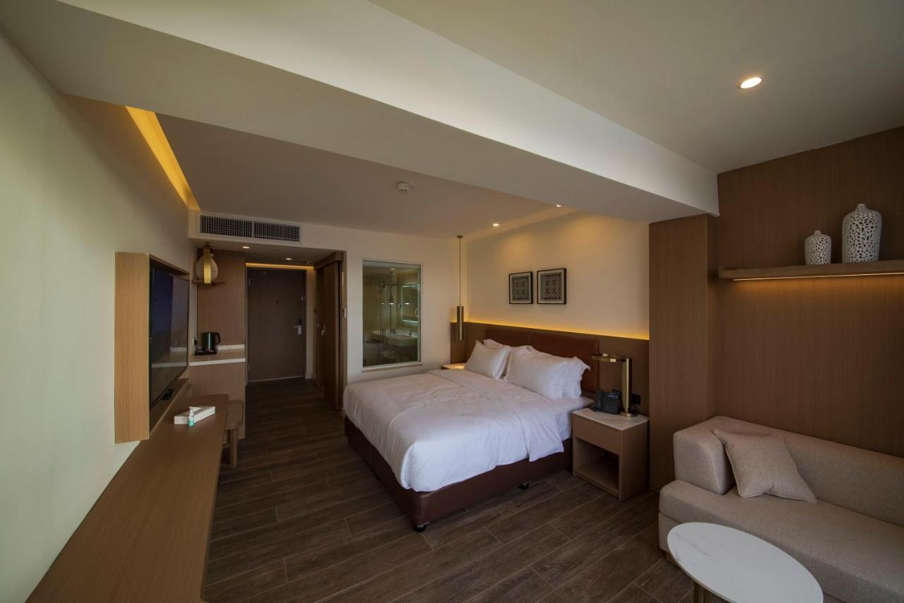 Luxotel Aqaba Beach Resort & Spa Only 15 Years Plus 외부 사진